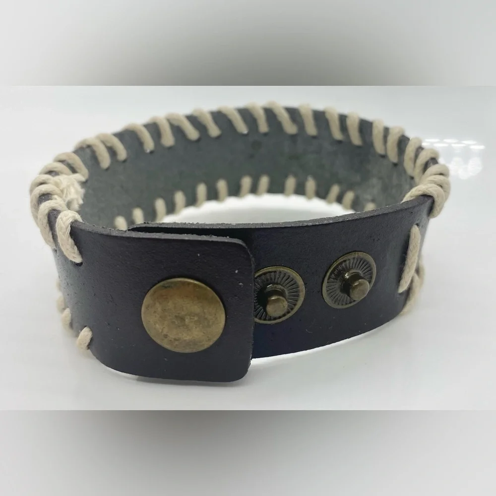 Mexican Artisan Handmade Brown Leather Cuff Braclet